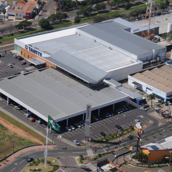 Supermercado Tauste de Marília (SP) 8.000m²